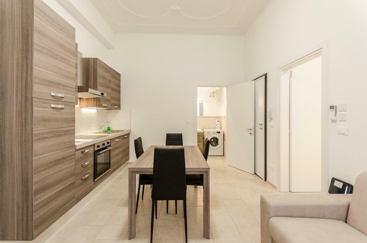 S.Felice Apartments Bologna Luaran gambar
